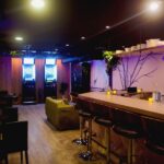 【広島の夜を遊び尽くす】ダーツもカラオケも無料！「Bar Pleasure 広島」で最高のエンタメ体験を